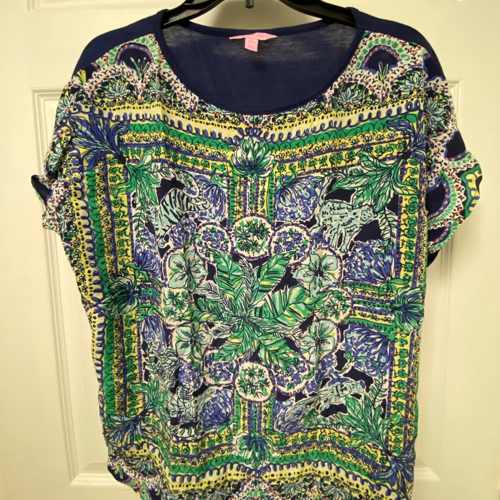 Lilly Pulitzer Shirt Sleeve Top size M/L